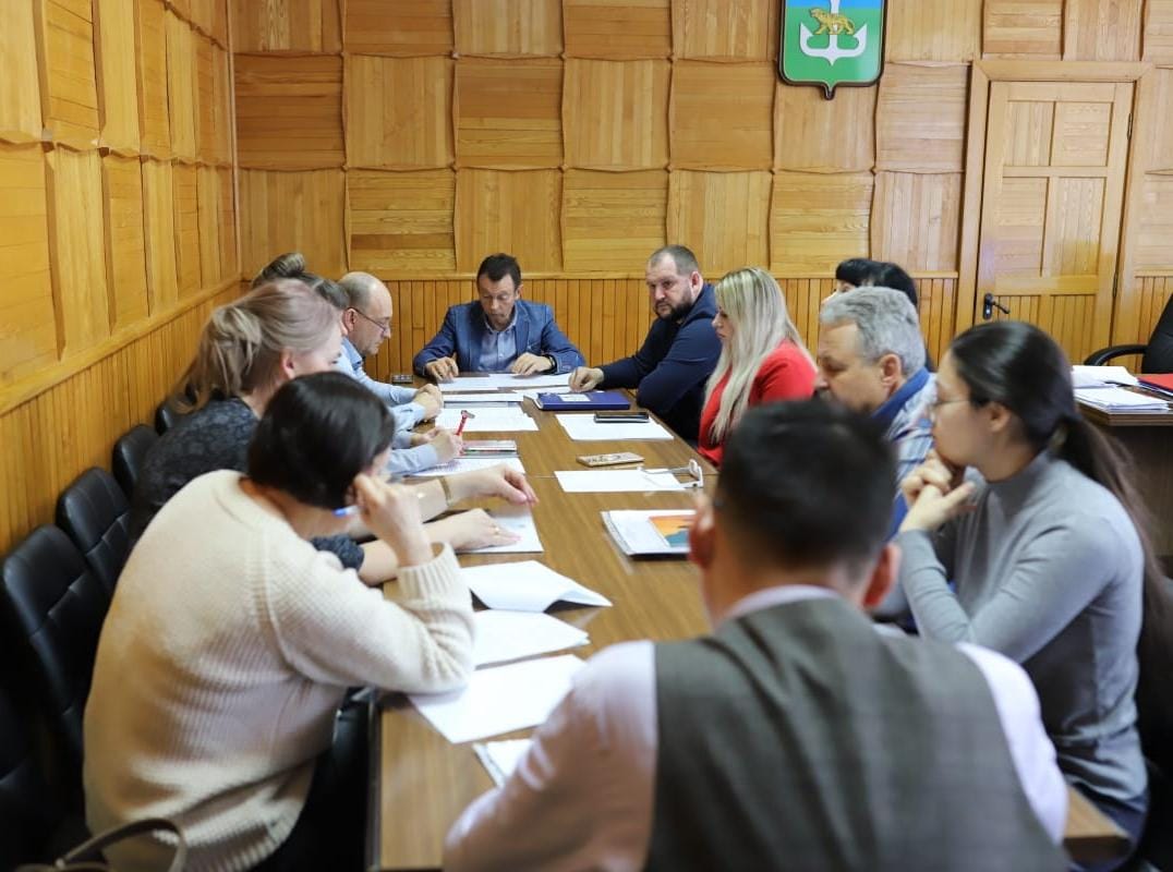 Профилактику борьбы с наркотиками обсудили в Лазовском округе.