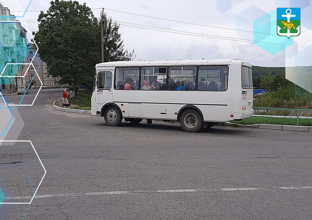 Администрация Лазовского округа приглашает на работу водителей категории «D» для автобусных маршрутов.