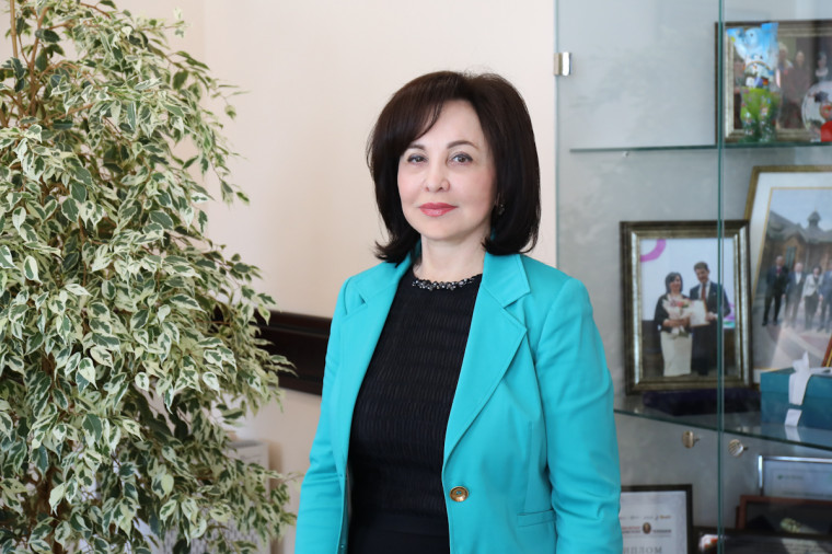 Поздравление первого вице-губернатора – Председателя Правительства Приморского края Веры Щербина с Днем защитника Отечества. Поздравление первого вице-губернатора – Председателя Правительства Приморского края Веры Щербина с Днем защитника Отечества.