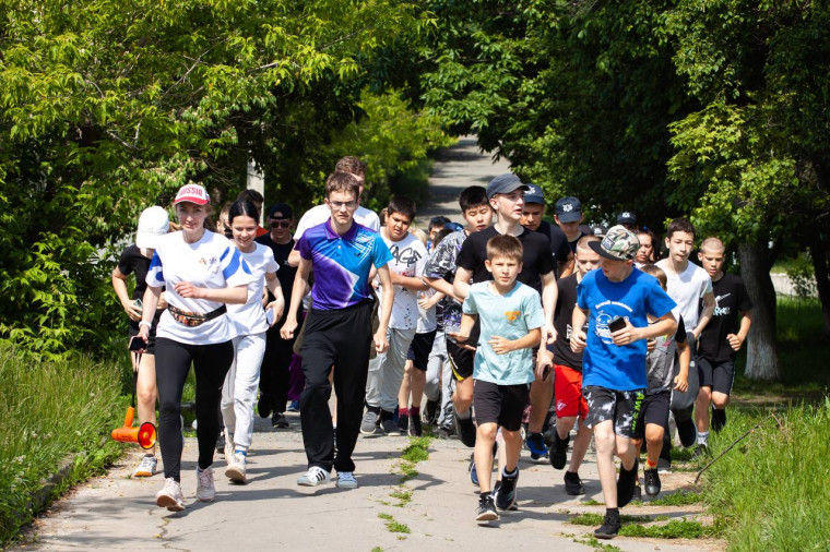В Преображении проект «Бегу по Приморью: исторические маршруты» объединил более 100 любителей активного и здорового образа жизни..