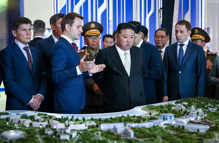 Олег Кожемяко назвал новые направления сотрудничества с КНДР по итогам визита Ким Чен Ына в Приморье.